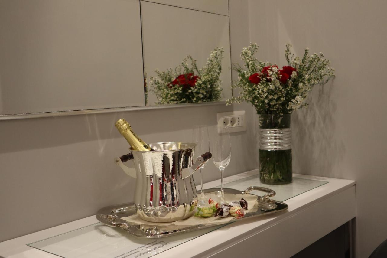 Millina Suites In Navona ローマ エクステリア 写真